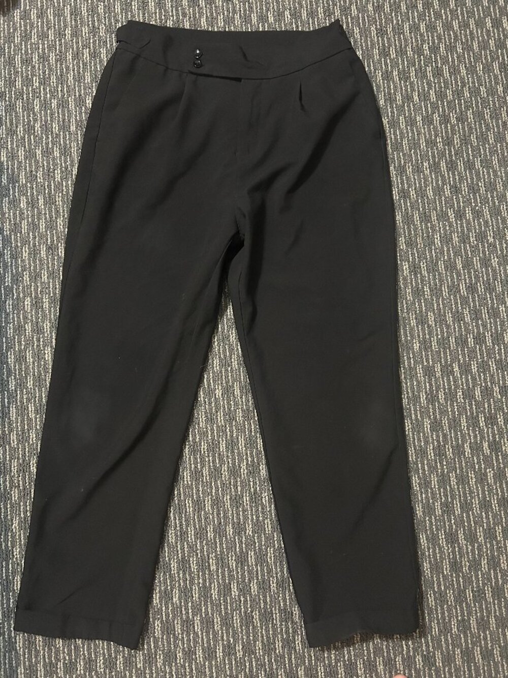 Men’s straight leg pleated naples pants